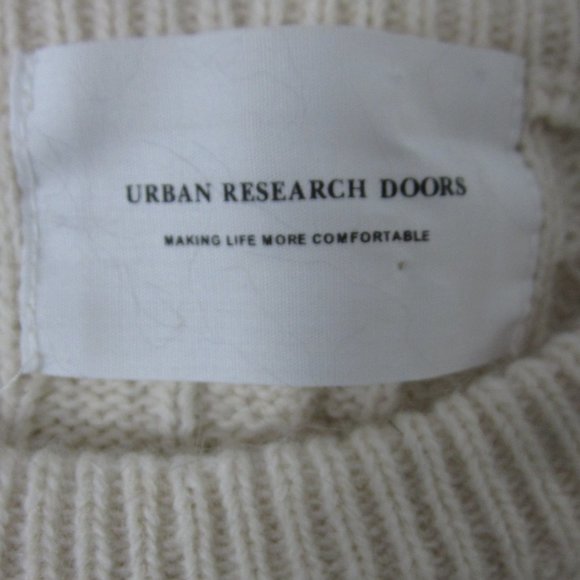 Urban Research Doors Womens 38 Ivory Long Sleeve Cable Wool Pullover Sweater - Picture 2 of 4